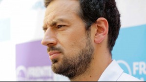 Cadem: Tomás Vodanovic lidera entre los políticos con mayor "imagen positiva" y Bachelet es la figura más conocida