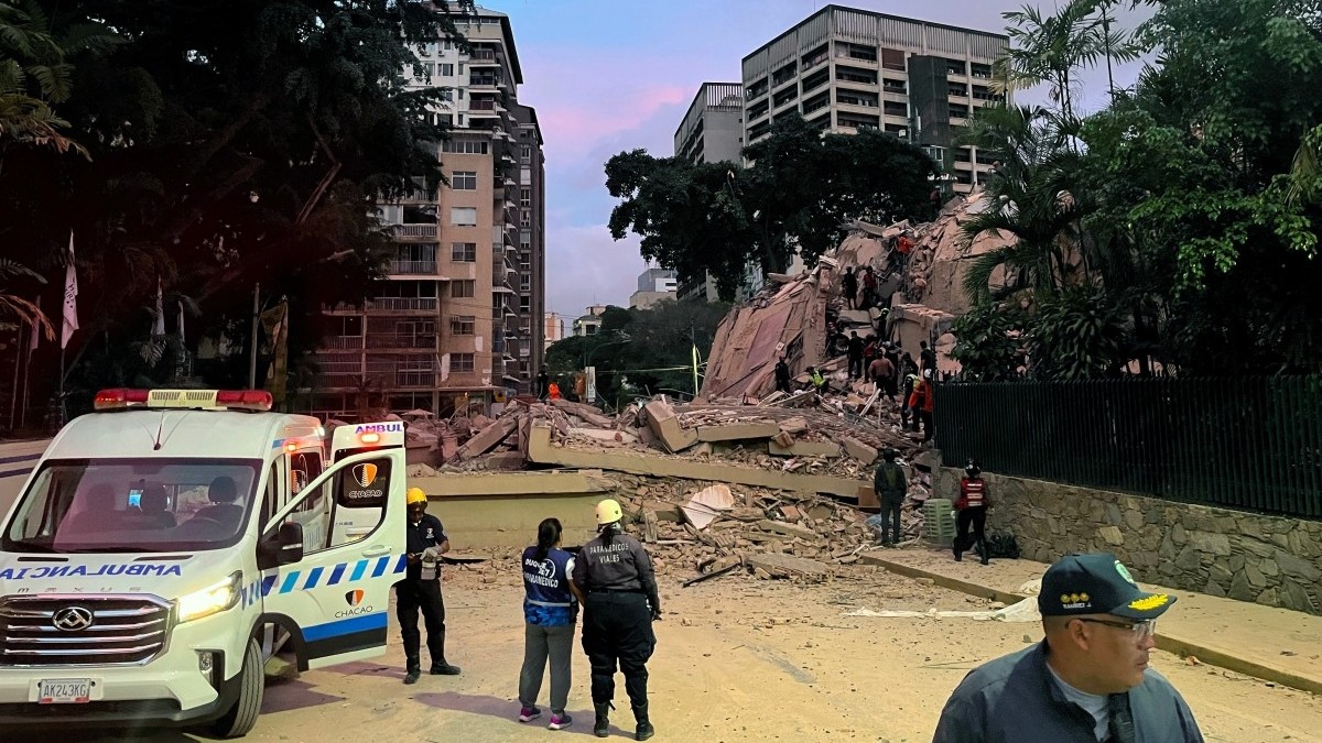 'Las personas están todas en las calles, bastante asustadas': Periodista venezolana relata cómo se vivió el terremoto en su país