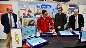 Becas TIC: ¿Quiénes puden recibir el computador de forma grauita?
