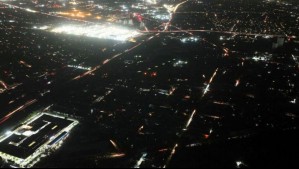Cortes de luz en diez comunas de Santiago: Revisa las zonas que estarán sin suministro este viernes