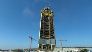 El rascacielos que busca romper todos los récords: avanza la construcción de la primera torre de más de un kilómetro de altura