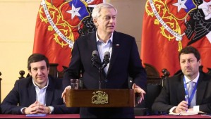 "Si usted es un inmigrante irregular, se tiene que ir": Presidente José Antonio Kast en Consejo Social de la UDI