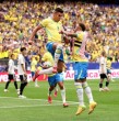 La Selección de Brasil logró su paso a los octavos de final del Mundial, tras derrotar por un ajustado 2-1 y en los descuentos a Japón, en un partido en el que debió luchar mucho para lograr su clasificación.