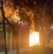 Durante la tarde de este domingo, cerca de las 19:45 horas, Carabineros fue advertido por la Central de Cámaras de Providencia sobre un incendio estructural que ? afectó a diversos inmuebles particulares y locales comerciales
