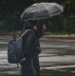 El meteorólogo Jaime Leyton informó que existe probabilidad de lluvias en Santiago este sábado por una baja segregada. Además, adelantó un evento de precipitaciones más importante para la próxima semana.