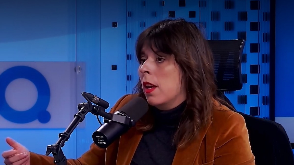 'Creemos que una política de alianza es necesaria': Presidenta del FA descarta roces con el PS tras definirse como socialistas