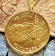 Revisa en detalle cómo es la moneda de $10 de 1990 que puede llegar a venderse en $50 mil. Se trata de una variante conocida como mula y que pasa desapercibida.