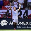 El diario Marca aseguró que Alexis Sánchez no renovará su contrato con Sevilla. Las negociaciones se habrían estancado y el delantero chileno quedará libre para buscar un nuevo club.
