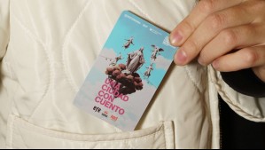 Lanzan tarjeta bip! conmemorativa por 25 años de Santiago en 100 palabras: Conoce cómo conseguirla