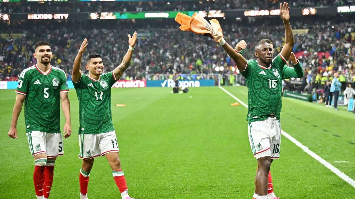 México avanza a octavos del Mundial 2026 al vencer a Ecuador 2-0