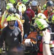 El equipo USAR de Bomberos de Chile rescató con vida a Hernán Gil, quien permaneció ocho días bajo los escombros tras los terremotos que afectaron a Venezuela hace algunos días.