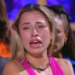 Sofía Latorre quedó eliminada del capítulo 17 de Volverías con tu ex? 2 tras perder el duelo ante Kaos y Estefi. Lloró desconsoladamente y acusó a Raimundo Cerda de haberla perjudicado a propósito.