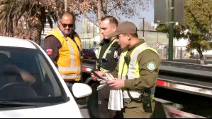 Realizan fiscalización a vehículos de 'alta gama' en Vitacura: Más de 30 autos retirados y tres conductores detenidos