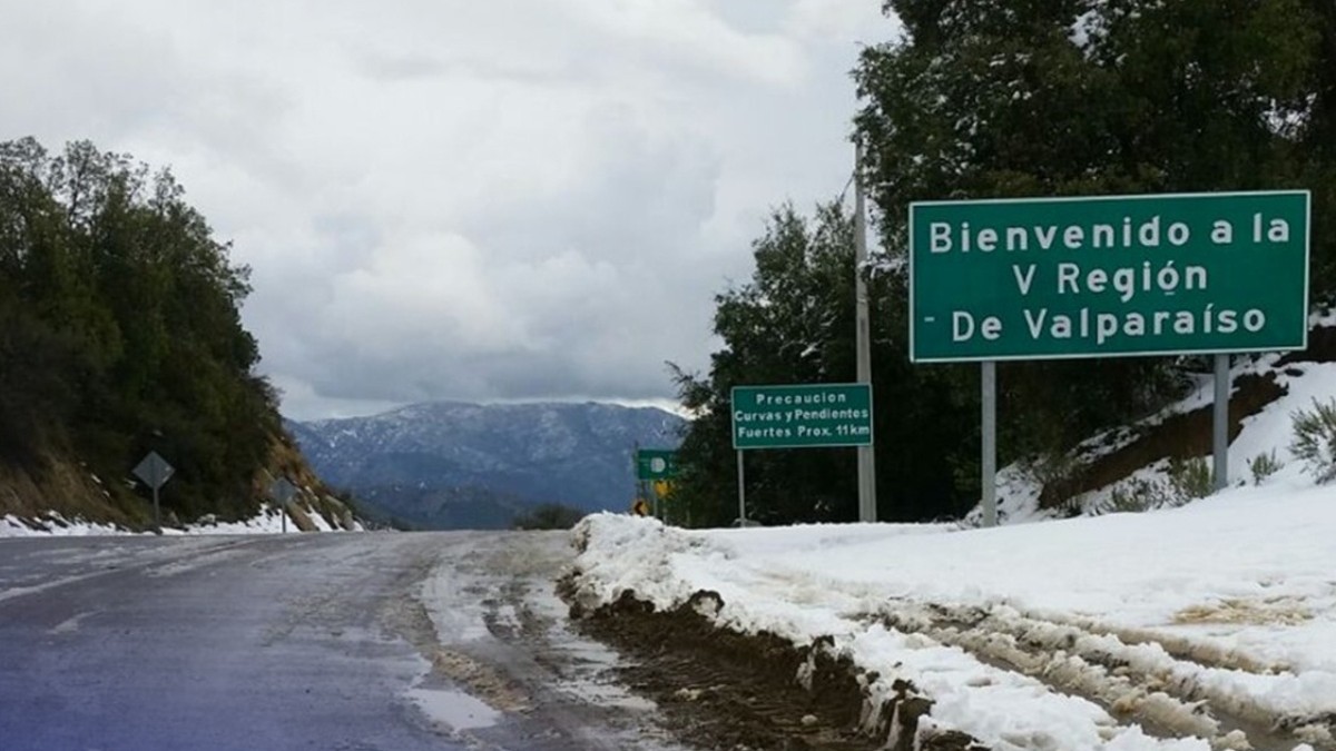 Cuesta La Dormida permanecerá cerrada por riesgo de congelamiento de la calzada