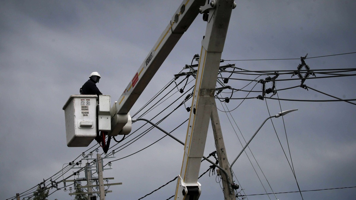 Cortes de luz en la RM este miércoles de 8 julio: Doce comunas estarán hasta siete horas sin suministro eléctrico