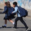 Revisa quiénes reciben más de $80 mil por el Bono Logro Escolar, los montos oficiales de $85.057 y $51.036 por tramo y cómo calcular el pago total acumulado por cada estudiante del hogar.