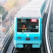 Metro de Santiago suspendió el servicio en tres estaciones de la Línea 2 debido a una persona en la vía. Revisa cuáles están cerradas y cómo funciona el recorrido.