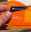 BancoEstado ofrece una gift card de $100.000 a quienes contraten su Seguro Automotriz. Revisa cómo acceder al beneficio, qué coberturas incluyen los planes y cómo realizar la contratación.