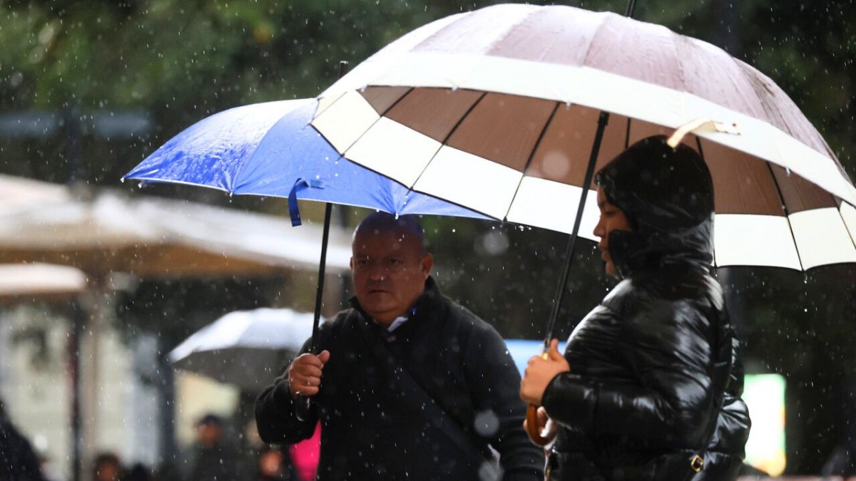 Incluye a la Metropolitana: Emiten aviso por 'precipitaciones normales a moderadas' para cinco regiones del país