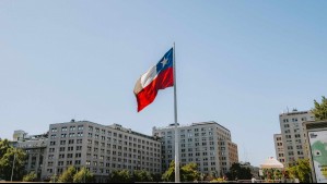 Día de la Bandera: Conoce los cortes de tránsito y desvíos en la Alameda por desfile cívico