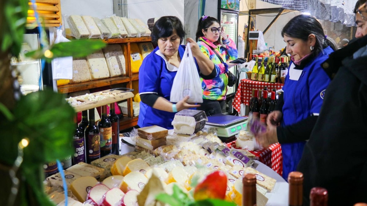 Escapada de invierno: la feria costumbrista que promete el mejor queso, miel y música en vivo en el Biobío