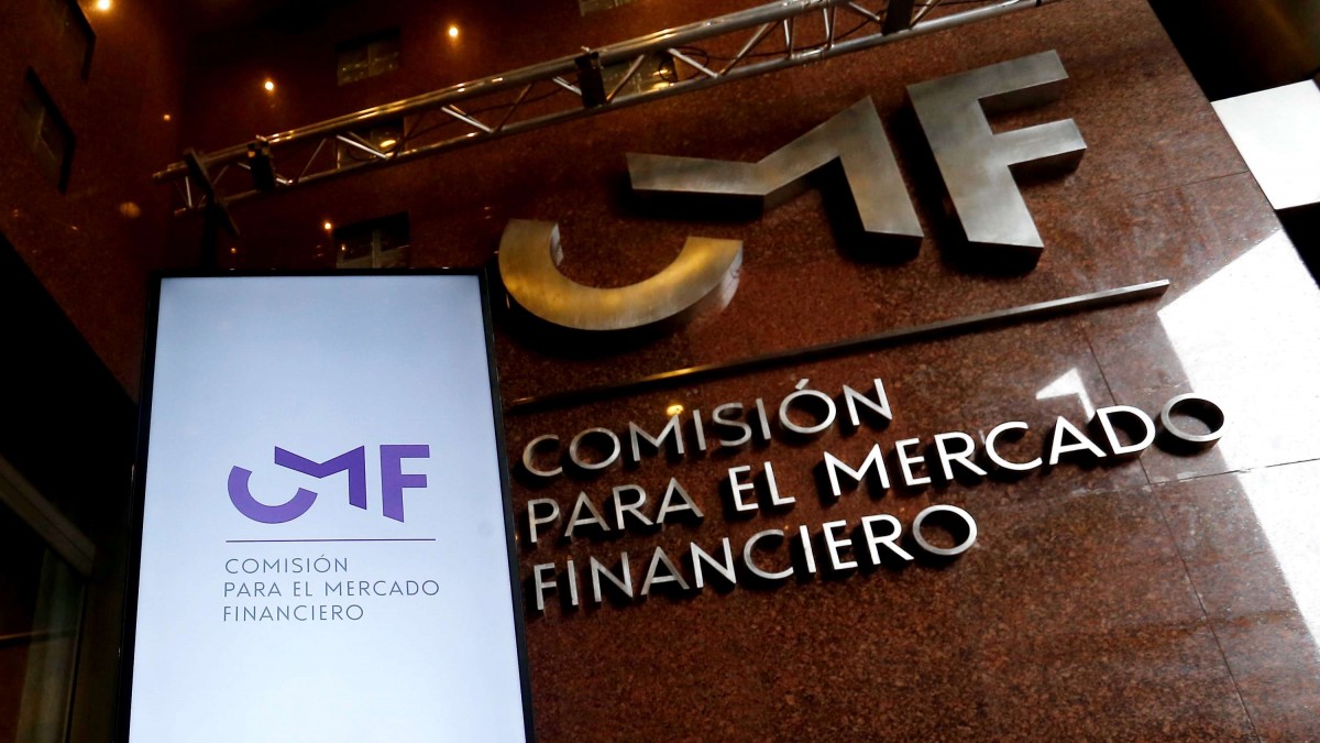 CMF denuncia por estafa a cuatro sitios web no regulados que ofrecen créditos fraudulentos