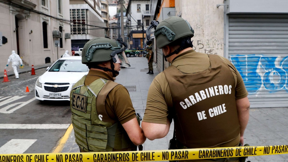 Hicieron un forado en el techo: Delincuentes robaron $750 mil desde local comercial en Puente Alto