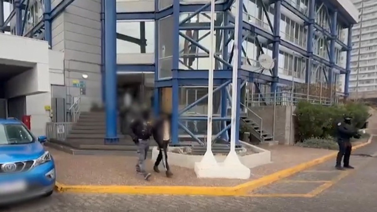 PDI detiene a integrantes de 'Los Mapaches' y 'Los Piratas' del Tren de Aragua: Imputados por secuestro e inhumación ilegal