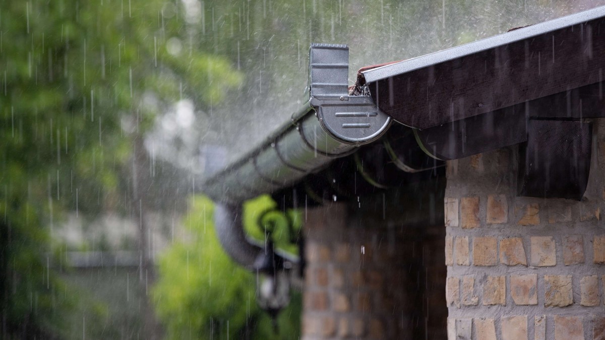 ¿Qué es un río atmosférico y cuándo llegará a Santiago? El fenómeno podría intensificar las lluvias esta semana
