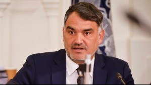 Senador Macaya acusa que algunos 'quieren que al Gobierno le vaya mal, aunque eso termine perjudicando a Chile'