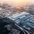 Se inauguró la estación de trenes más grande del mundo. La Chongqing East Railway Station ocupa 1,22 millones de m², recibe hasta 16.000 pasajeros por hora y conecta las principales ciudades del país.