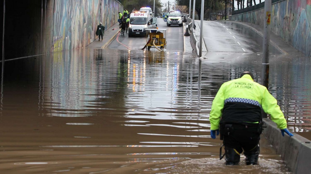 ¿Cuándo empieza a llover en Santiago? Esta es la fecha en que comienzan las precipitaciones y la cantidad de agua que podría cae