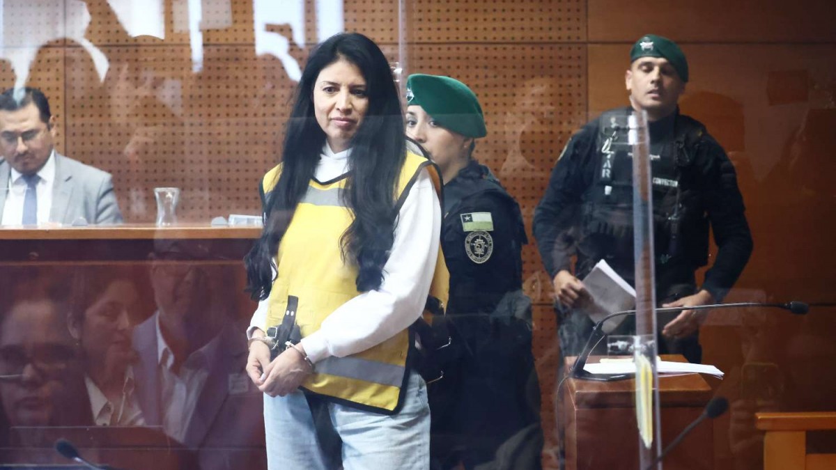 Karen Rojo ingresa a la cárcel de San Joaquín para cumplir condena por fraude al fisco