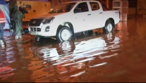 Intensas lluvias inundan calles de Ovalle: Municipio instala motobombas ante pronóstico de nuevas precipitaciones