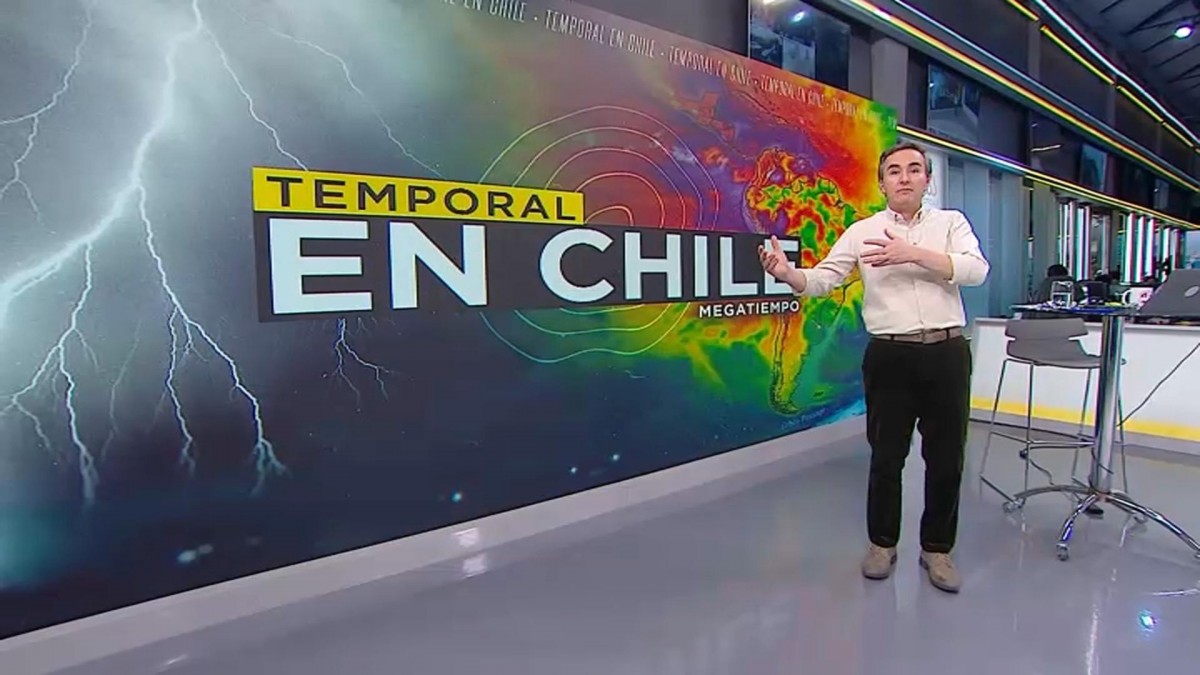Alejandro Sepúlveda: Pronóstica que primer pulso del sistema frontal podría dejar más de 90 mm de lluvia en la capital