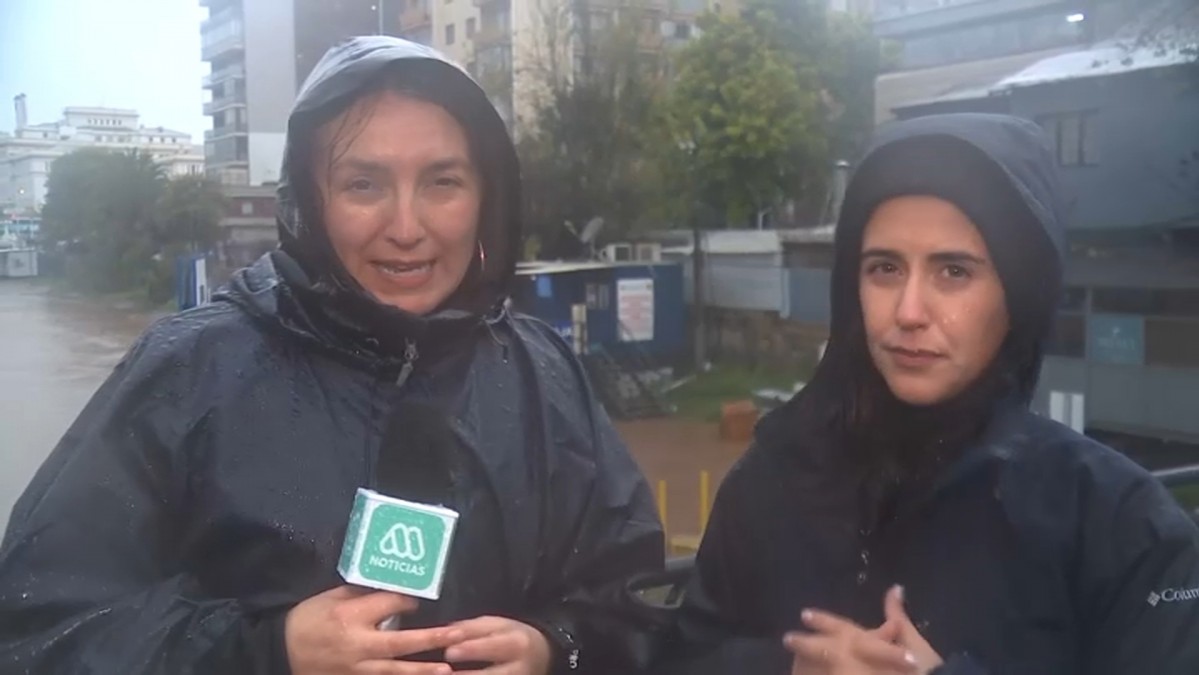 Alcaldesa de Viña tras alerta SAE preventiva por aumento del estero Marga Marga: 'Puede que tengamos que cerrar los puentes'