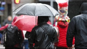 ¿A qué hora lloverá más fuerte en Santiago? Este será el peak del sistema frontal este viernes