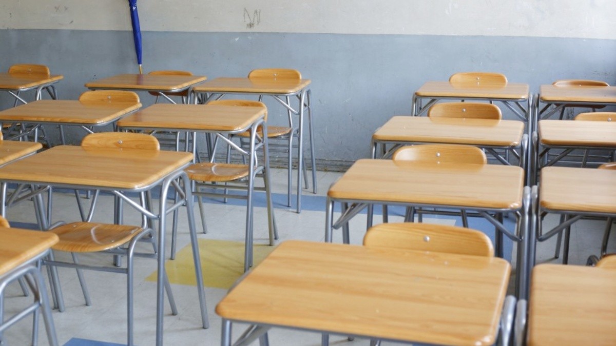 Biministro Alvarado anuncia suspensión de clases para este martes y miércoles: Estas son las zonas afectadas