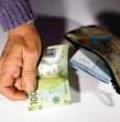 El Bono por Hijo aumenta el monto de la pensión de las mujeres que cumplan con los requisitos, pero no siempre puede heredarse. Revisa en qué casos el beneficio forma parte de la herencia y cuándo no.