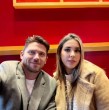 Alejandra Díaz contó que se casó con el estadounidense Michael Sawyer, a quien conoció por una aplicación de citas. Revisa cómo comenzó su historia de amor y los planes que tienen en Chile.