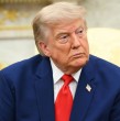 Donald Trump advirtió que Estados Unidos destruirá puentes y centrales eléctricas en Irán por cada ataque contra barcos en el estrecho de Ormuz. La guerra eleva la tensión en Medio Oriente y dispara el precio del petróleo.