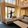 Naya Fácil enfrenta una nueva polémica tras comprar su penthouse en Las Condes. Vecinos le enviaron un mensaje por Sosafe pidiéndole no grabar casas por seguridad.