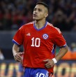 El delantero reaccionó a una publicación de RedGol que recogía la información sobre su eventual regreso al fútbol chileno y fue enfático en desmentir las versiones.