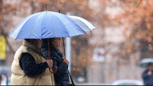 Lluvia en Santiago este jueves: ¿A qué hora vuelven las precipitaciones y cuánta agua caerá?