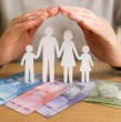 Si quieres solicitar el Subsidio Familiar tradicional, revisa qué documentos debes presentar, quiénes pueden acceder al beneficio, dónde realizar el trámite y cuánto dinero entrega mensualmente.