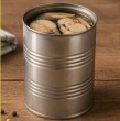 ¿Por qué cuesta encontrar latas de jurel en los supermercados? Conoce los factores oceánicos y el cambio de temperatura del mar que alejó al recurso de las costas chilenas.