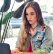A las exigencias académicas se suman los preparativos para recibir a su segunda hija. Últimamente, las semanas han estado a full entre los estudios y los preparativos para recibir a la bebé y el babyshower, señaló.