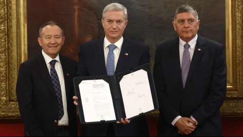 Presidente Kast firma proyecto para destituir a autoridades que consuman drogas: 'En esto tenemos que ser inflexibles'