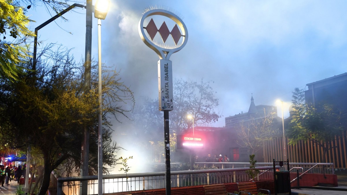 Metro habilita Línea 5 "de extremo a extremo" exceptuando una estación tras incendio