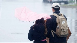 Rachas de hasta 80 km/h: Meteorología emite aviso por probables ventiscas para siete regiones del país
